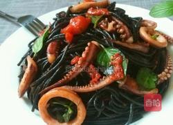 意大利面(鲜鱿墨鱼面)的做法图解14