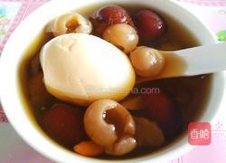 红枣桂圆鸡蛋汤的做法图解5