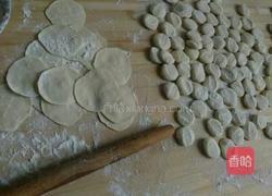 韭菜鸡蛋饺子的做法图解5