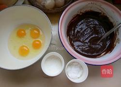 榛子海绵蛋糕的做法图解2