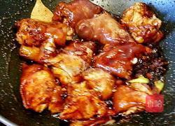 红烧猪蹄的做法图解7