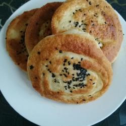 发面黑芝麻咸饼