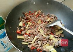 辣椒炒鸡肾的做法图解5