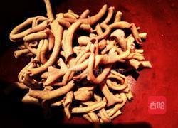 蒜苗炒鸭肠的做法图解5