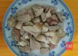 红烧肉+土豆的做法图解1