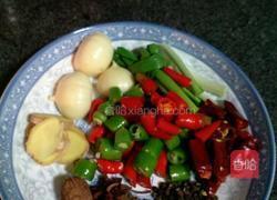 红烧香辣排骨的做法图解2