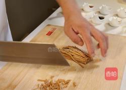 黄花木耳肉丁扒豆腐的做法