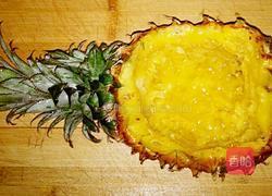 酸酸甜甜就是你——菠萝炒饭的做法图解1