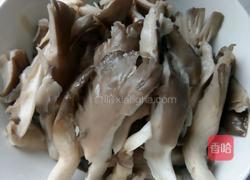 油炸蘑菇的做法图解2