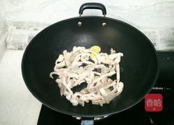 肚片莲子汤的做法图解4