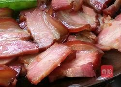 腊肉炒荷兰豆的做法图解2