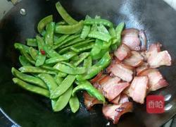 腊肉炒荷兰豆的做法图解5