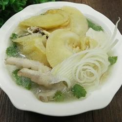 鱼翅鲨鱼骨汤的做法[图]
