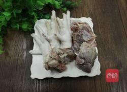 鱼翅鲨鱼骨汤的做法图解3