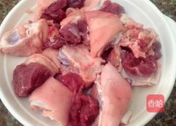 红烧猪蹄的做法图解1