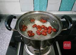 桂花银耳羹的做法图解2