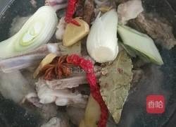 羊排炖酸菜的做法图解4