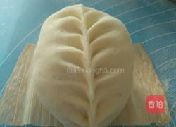排骨包子的做法图解2