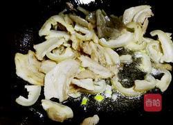 五花肉炒辣白菜的做法图解6