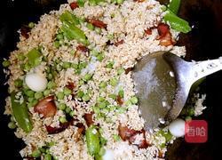 腊肉煲仔饭的做法图解5