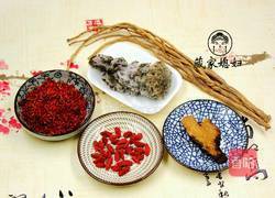 藏雪莲红花煲的做法图解2