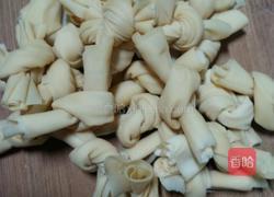 紅燒排骨千張結(jié)的做法圖解8