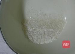 黑芝麻核桃粥的做法图解2