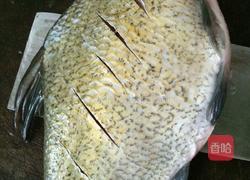 红烧鳊鱼的做法图解1