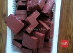 香辣白菜炖猪血的做法图解3