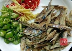 鱼香茄子的做法图解1