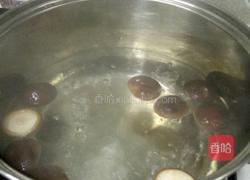 浇汁香菇青菜的做法图解3