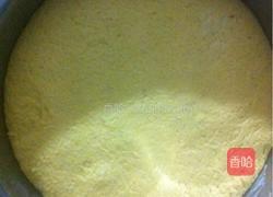 玉米发糕的做法图解1