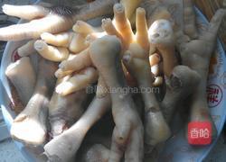 红烧鸡爪的做法图解1