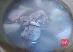 莲藕大骨汤的做法图解5