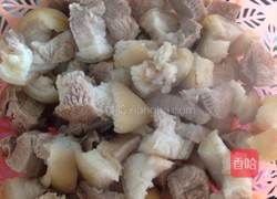 豆腐乳炖猪脚的做法图解2