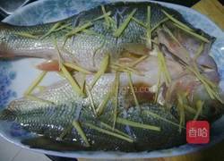 剁椒鲈鱼的做法图解5