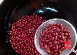 糖衣花生的做法图解3