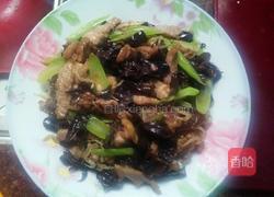 改良版木耳炒肉的做法图解15