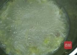 白菜汤面条的做法图解6