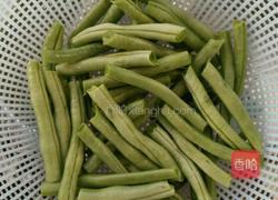 红烧肉炖豆角的做法图解3