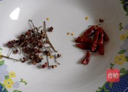 麻辣白菜的做法图解2