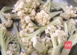 素炒花菜的做法图解1