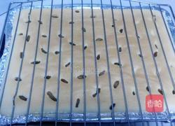 葡萄干果酱蛋糕卷的做法图解14