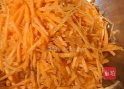 缤纷炒饭的做法图解2