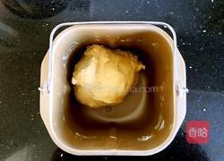 椰蓉辫子面包的做法图解2