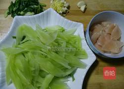 莴笋炒鸡肉的做法图解1