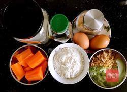 胡萝卜虾皮鸡蛋饼的做法图解1