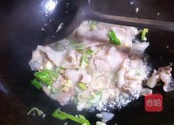 炖酸菜的做法图解3