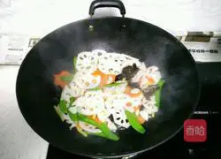 荷塘小炒的做法图解12