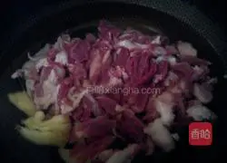 Illustration of carrot stewed mutton 3